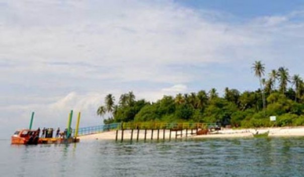 Pulau Tangah di lepas pantai Kota Pariaman /int