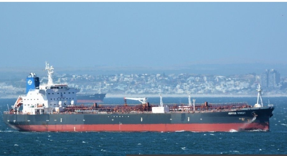 Inggris dan AS Menyalahkan Iran Atas Serangan Kapal Tanker