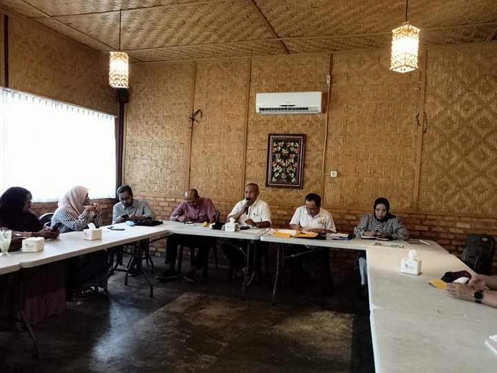 Rapat Panitia Pengukuhan Pengurus Kadin Riau Masa Bakti 2022-2027, Senin (22/5/2023) sore, dihadiri Ketua Umum Kadin Riau, Masuri./ist